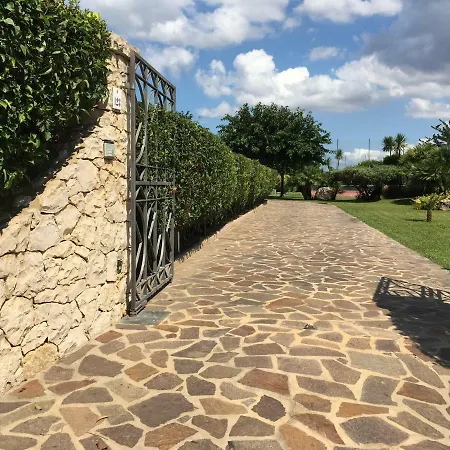 Villamorus Villa Santa Maria la Palma